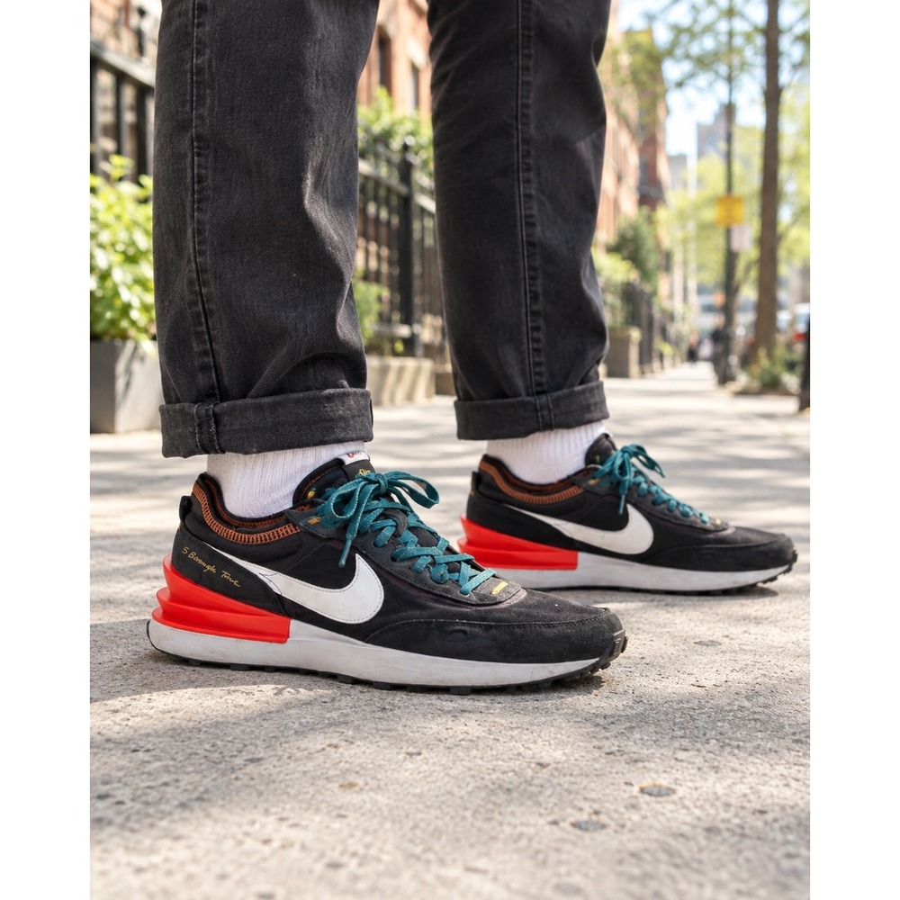 Nike Waffle One‎ 5 Borough Tour NYC Black Red Teal Mens 12 DZ4858-001 Sneaker